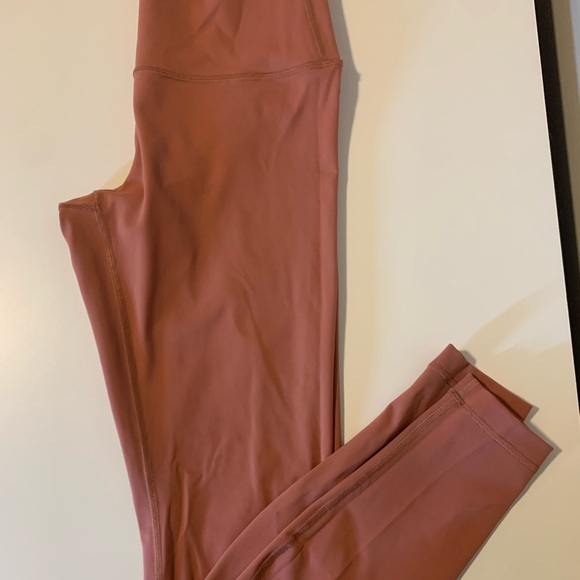 Pink lulu lemon leggings - Picture 1 of 2